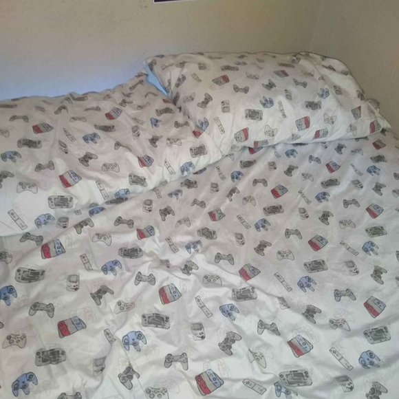 Gamepad Controller Complete Full-size Bedding Set - Picture 4 of 4